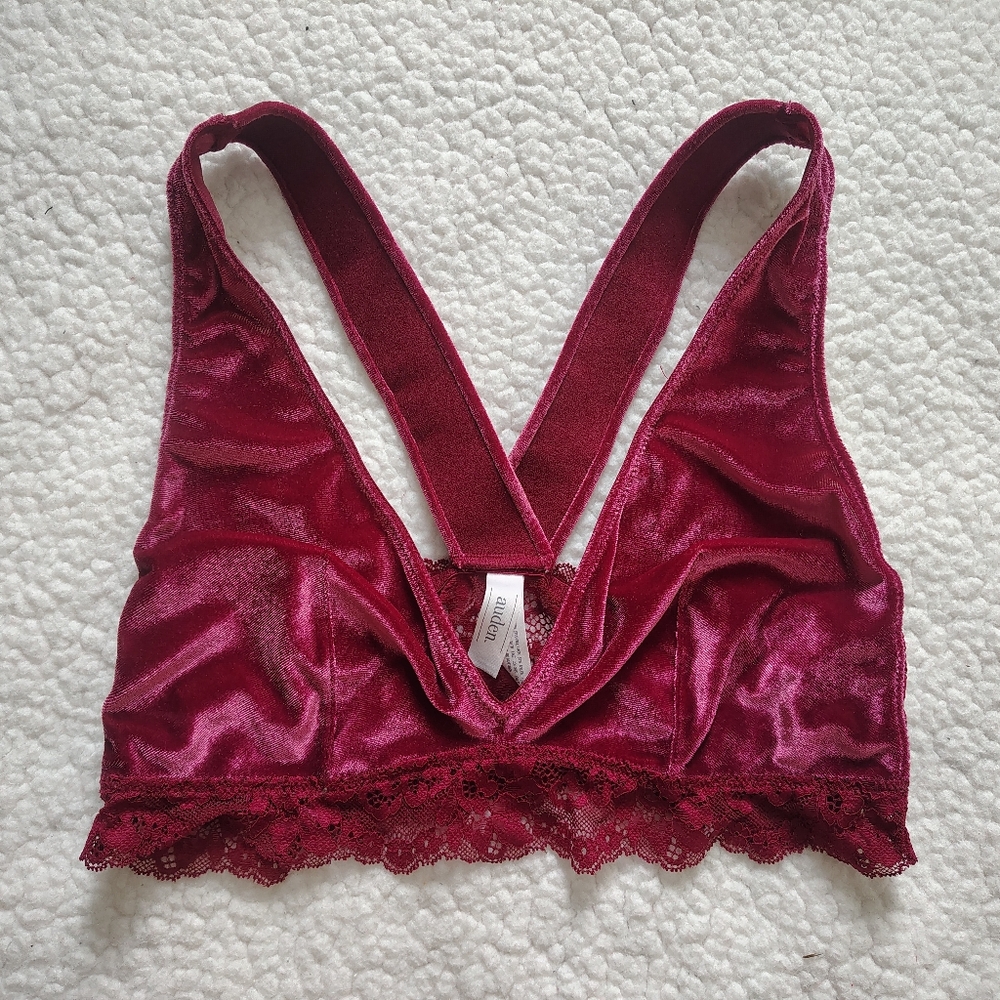 Auden Women's Medium Velvet Plunge Unlined Wireless Bralette Berry Red